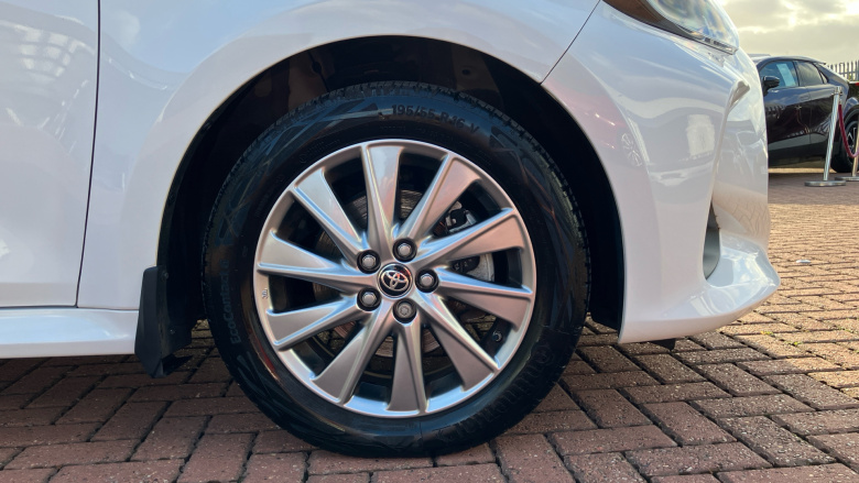 Toyota Yaris 1.5 Hybrid Icon 5dr CVT Hybrid Hatchback